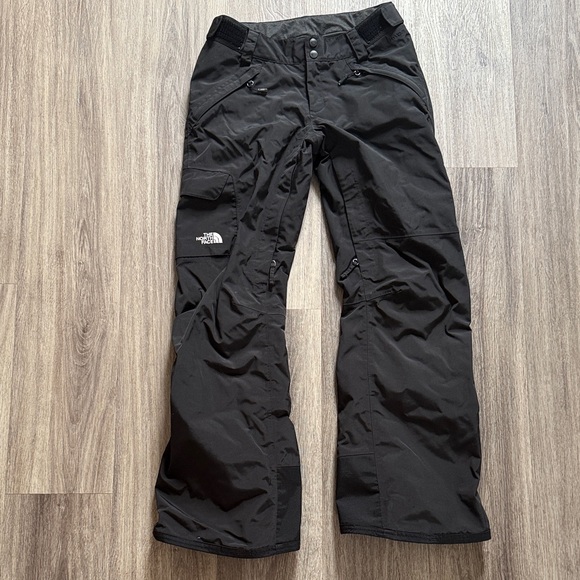 The North Face Black Insulated Snow Pants Hyvent Size SMALL Women’s Ski Outdoor